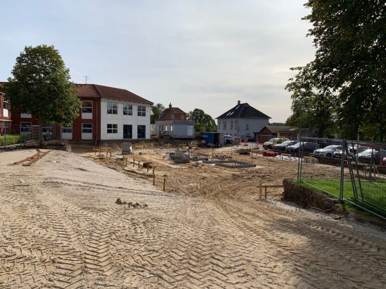 Hadsten Administration Hjem